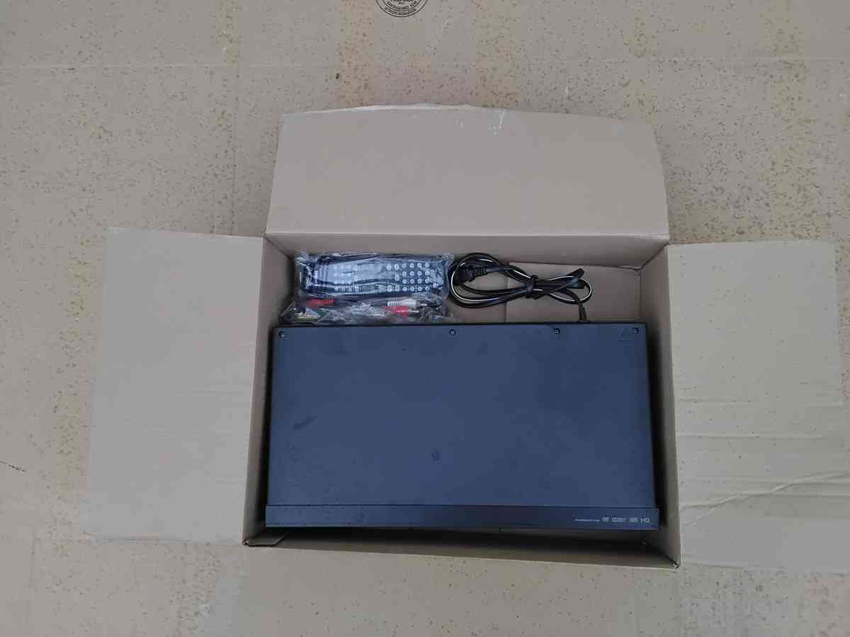 Nice Black Phillips VHS and DVD Player OEM Factory New