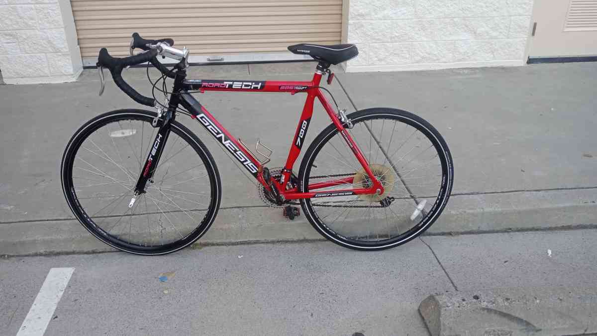 the bike Genesis 6061 model 32744