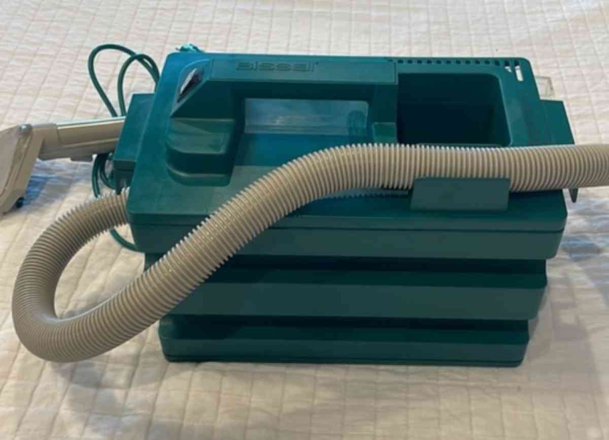 Bissell Little Green Clean Machine