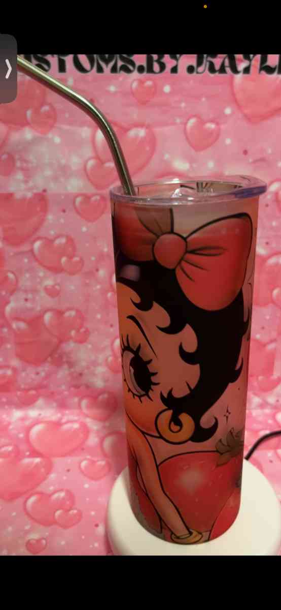 Strawberry Betty Boop frosted tumbler