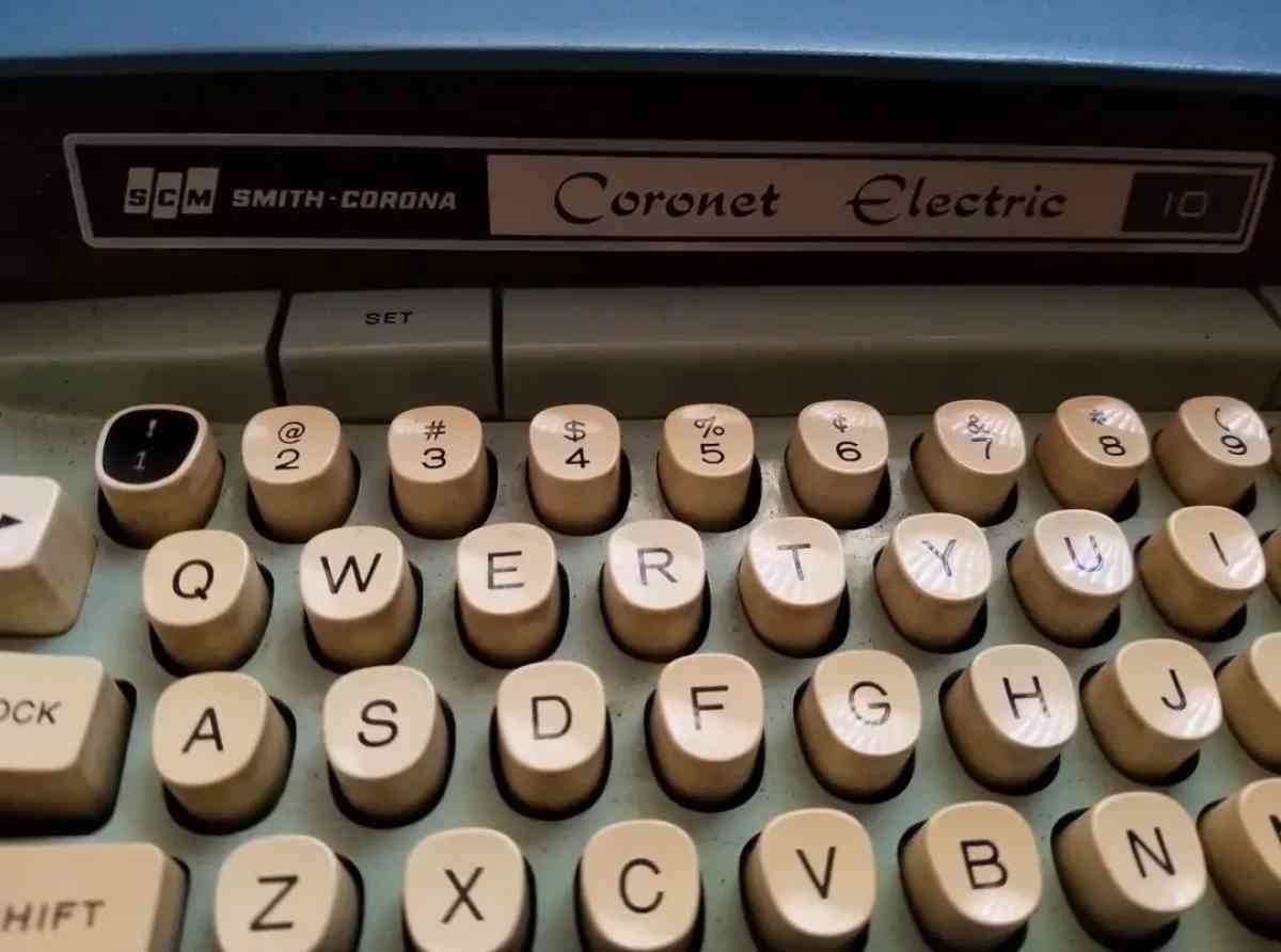 Vintage Blue Smith Corona Coronet Electric typewriter