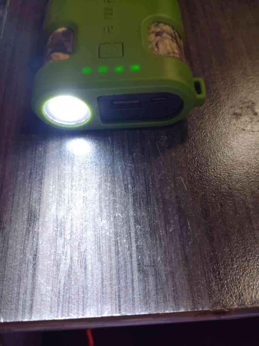 Power bank Extreme Mossy oak battery charger