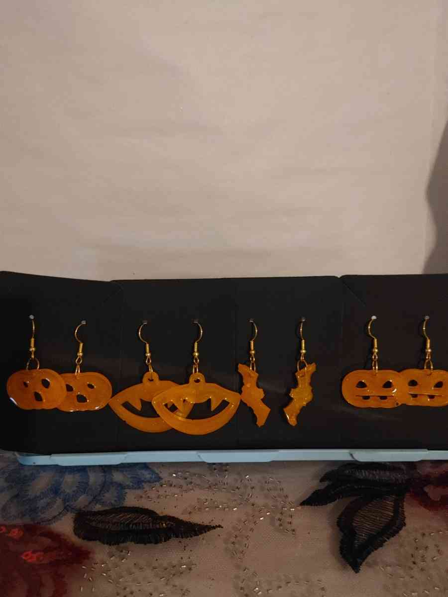 Halloween key chains and earrings
