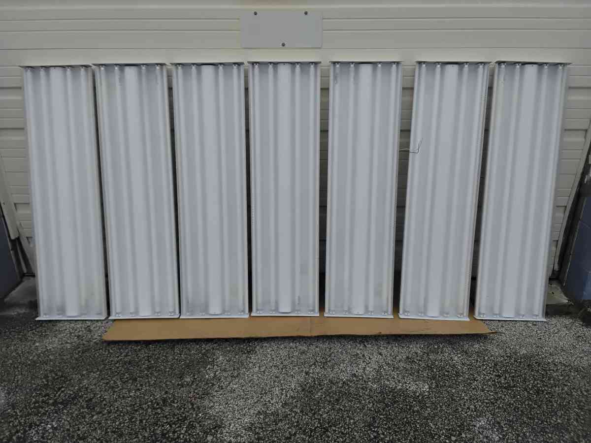 Nice White Commercial Lighting Uints 54 X 14 Like New