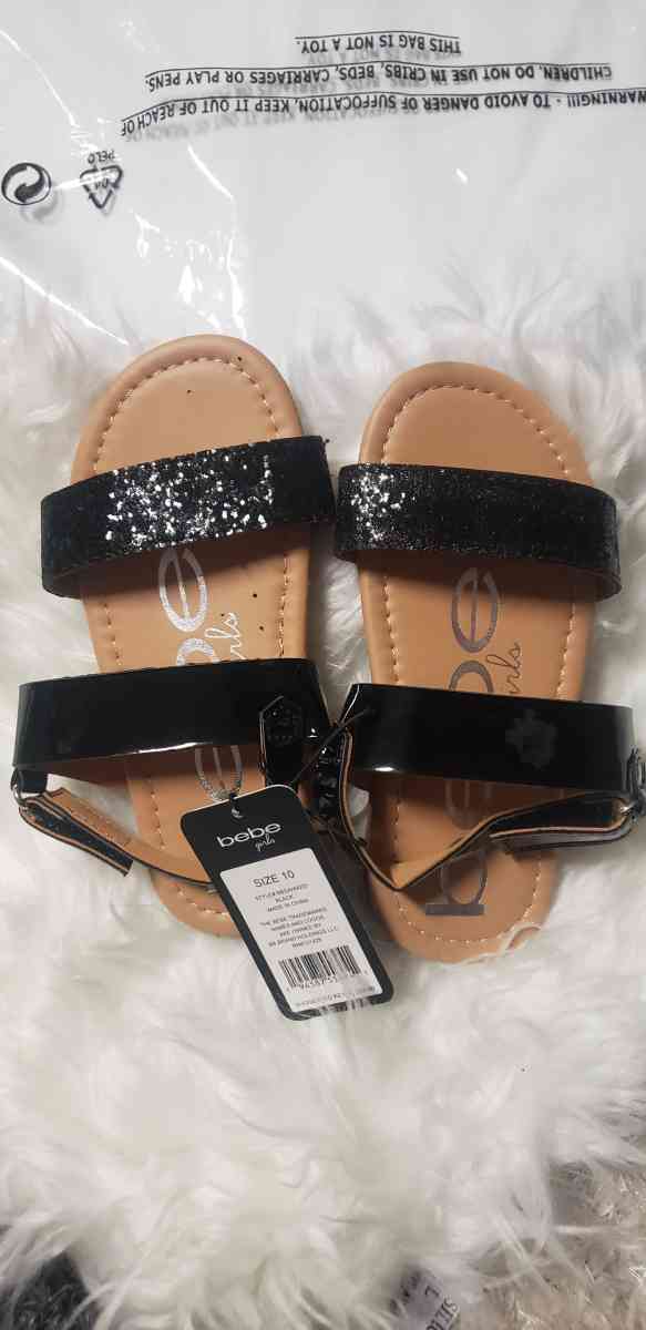I have sandals for kids asking for size  you want 5 each