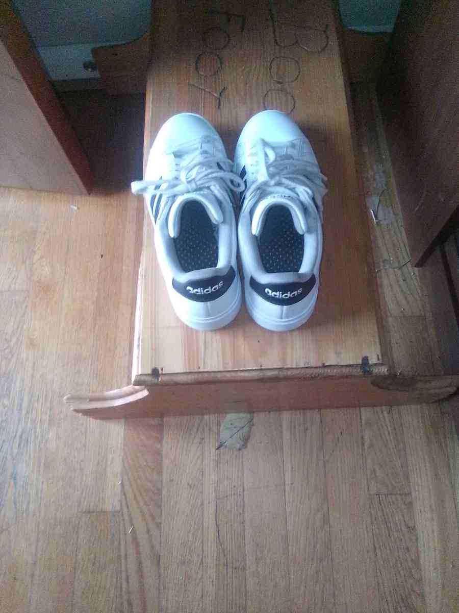 Nearly new Adidas shoes