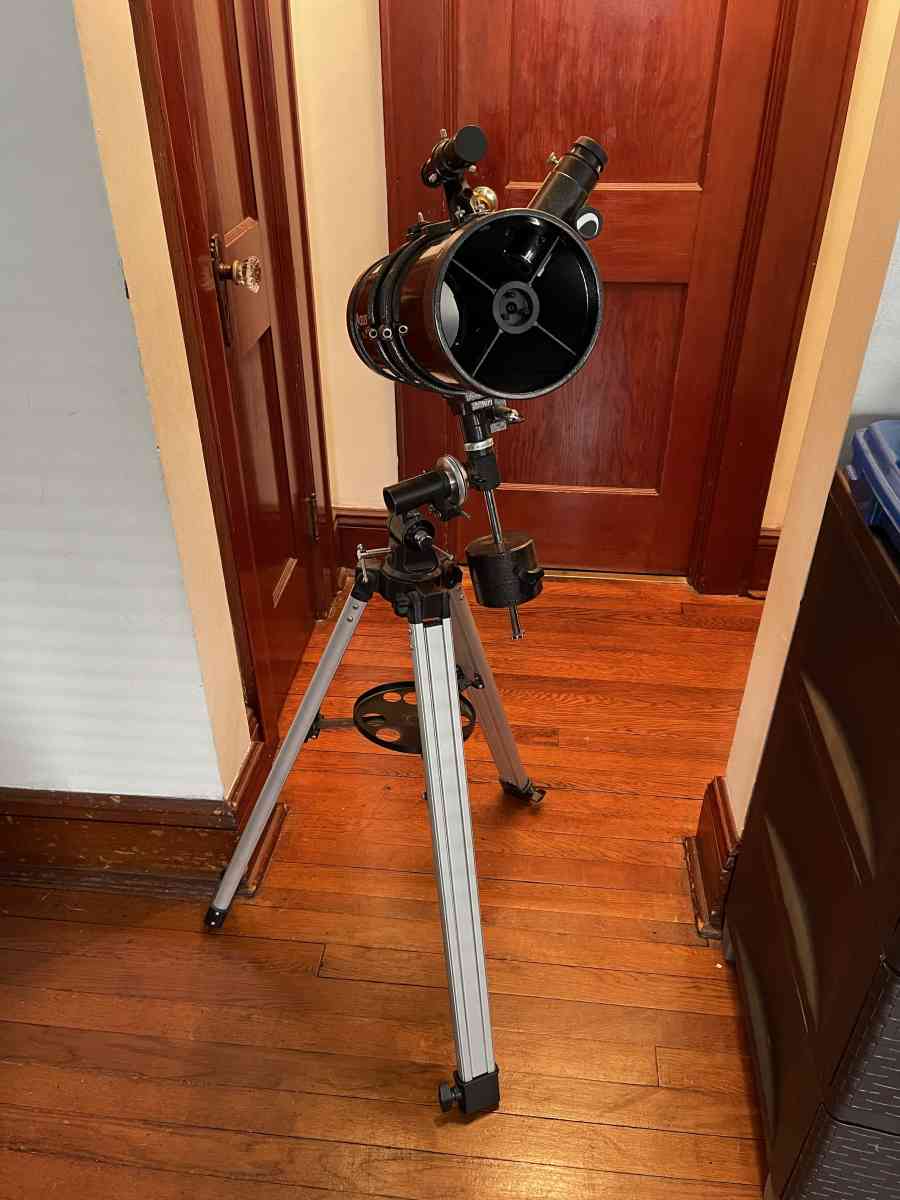 Celestron PowerSeeker 127EQ telescope