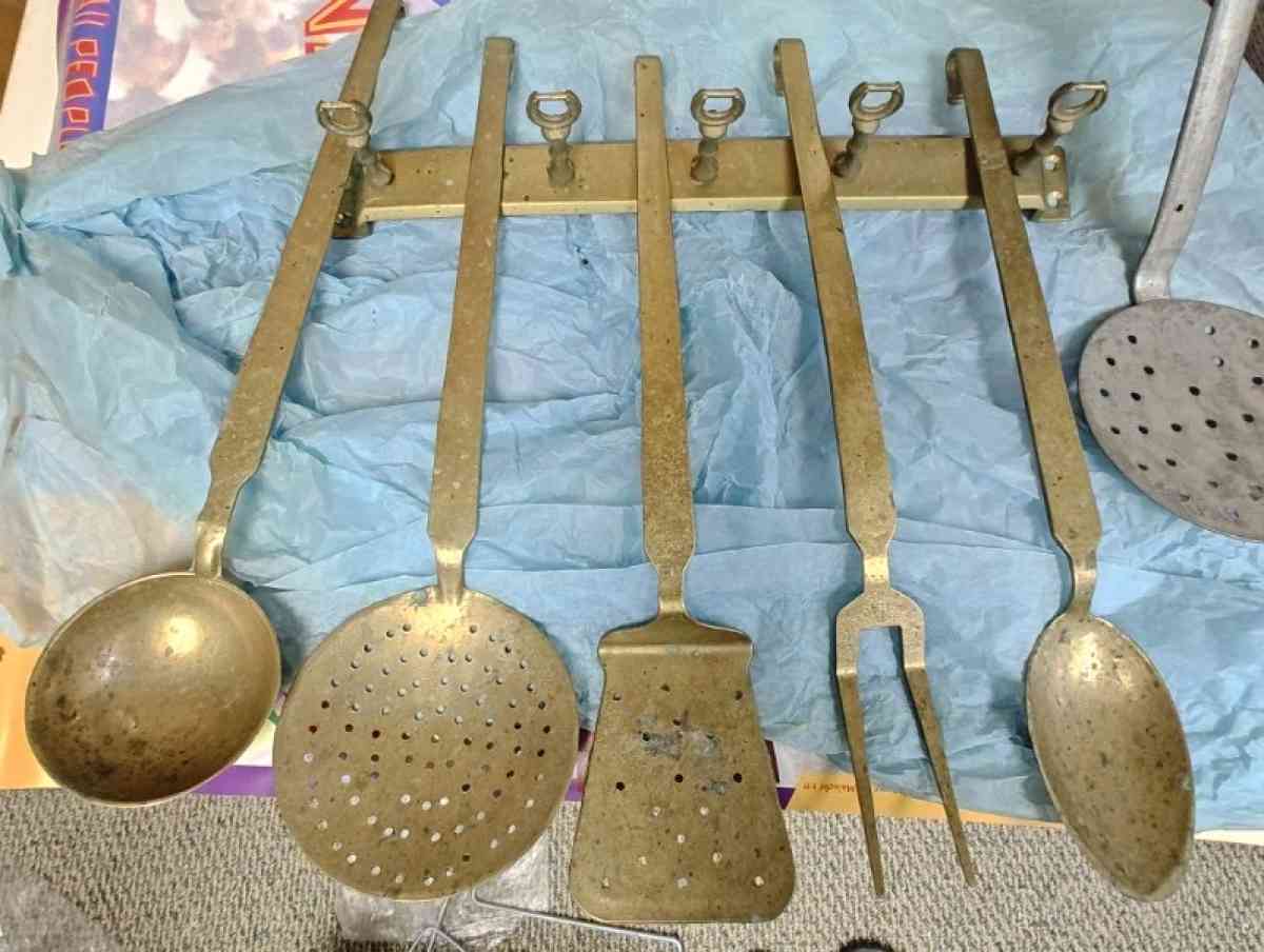 Kitchen utensils anti