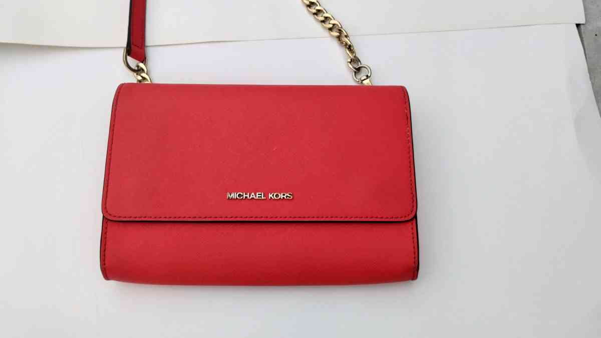 Saffiano Leather Michael Kors Crossbody