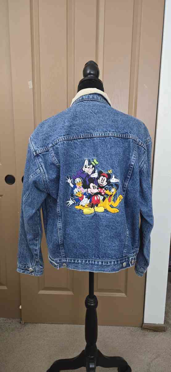 Vintage 90s Embroidery Flannel Lined Disney Store Denim Jack