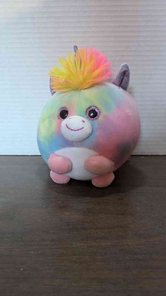 Toy Factory Rainbow Unicorn Plushy