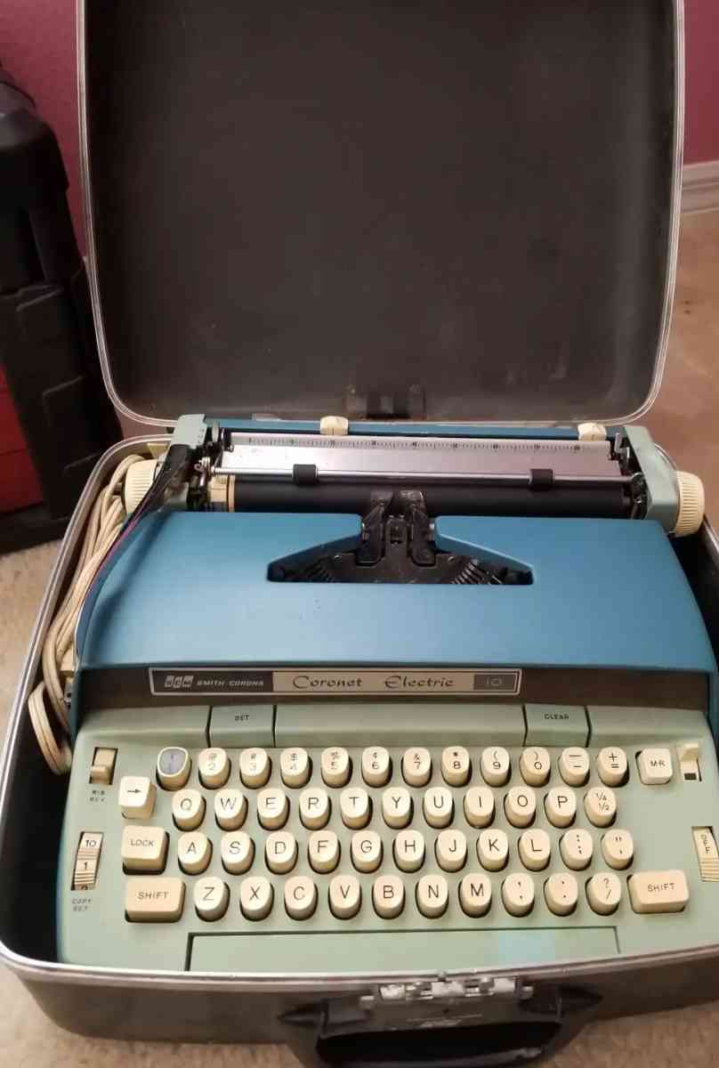 Vintage Blue Smith Corona Coronet Electric typewriter
