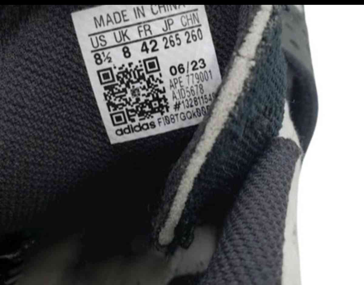 adidas Dame 8 Extply  WhiteBlack  SneakersBasketball