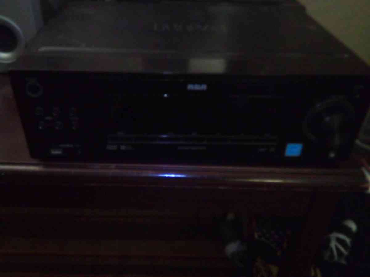 RCA HOME RECEIVER STEREO SYSTEM WITH SUBWOOFER AND SURROUND