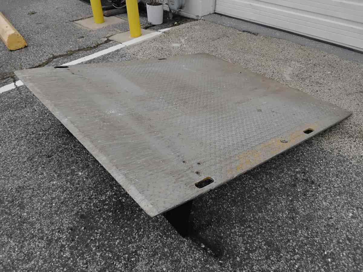 Nice All Aluminum Dock Plate with 4 Handles Like New