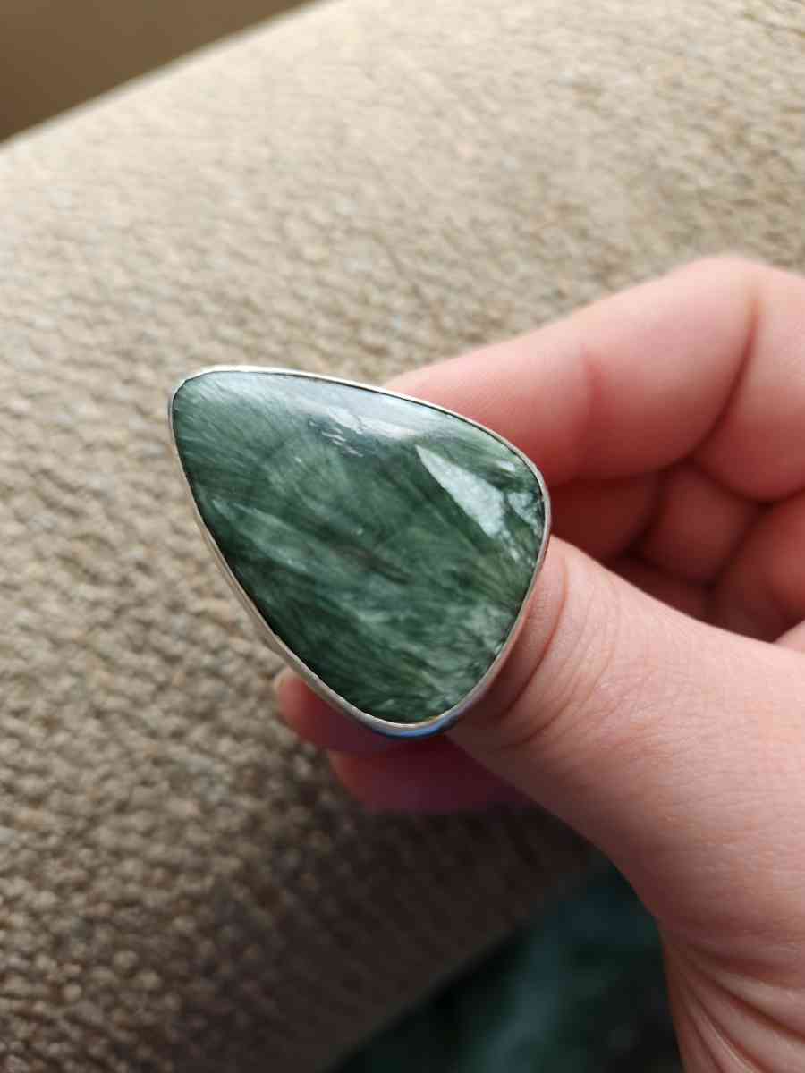 Seraphinite ring