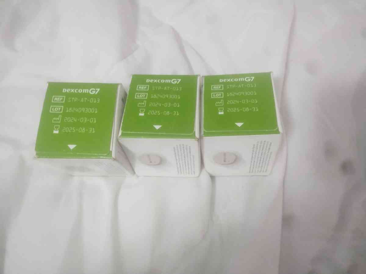 Dexcom G7 and 3 sensors