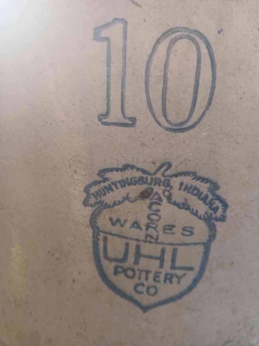 UHL Pottery Co Acorn Wares 10 Gallon Stonewa