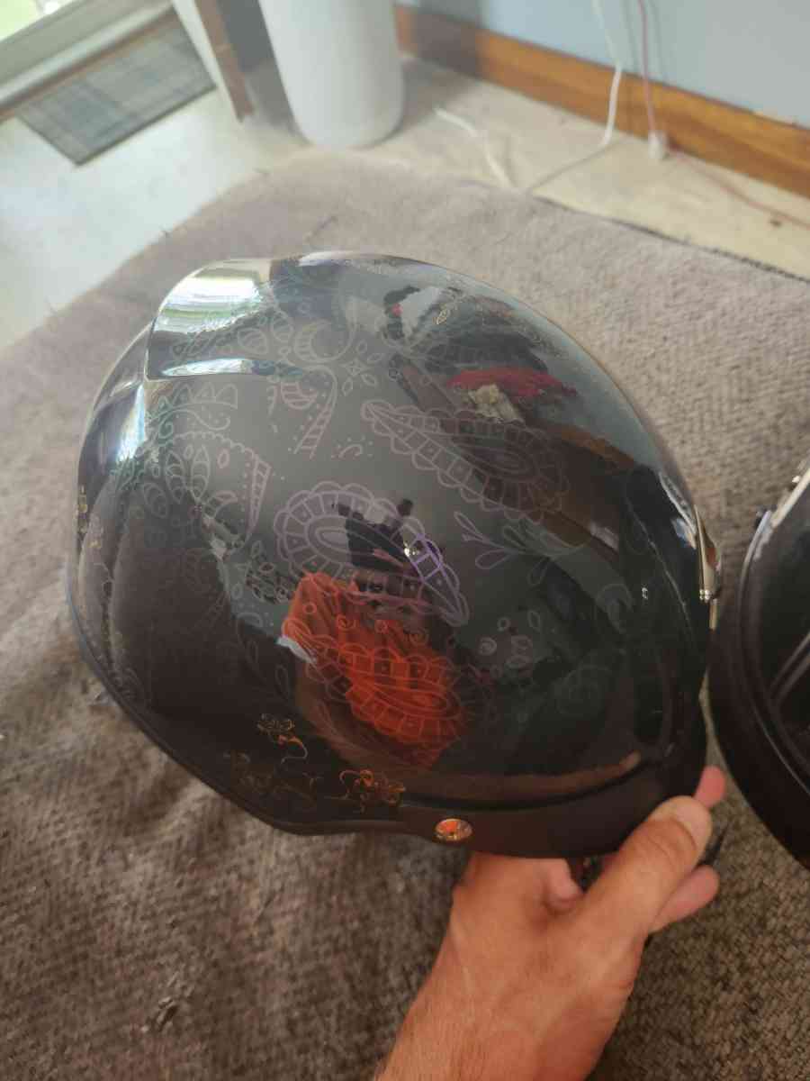 womens helmet