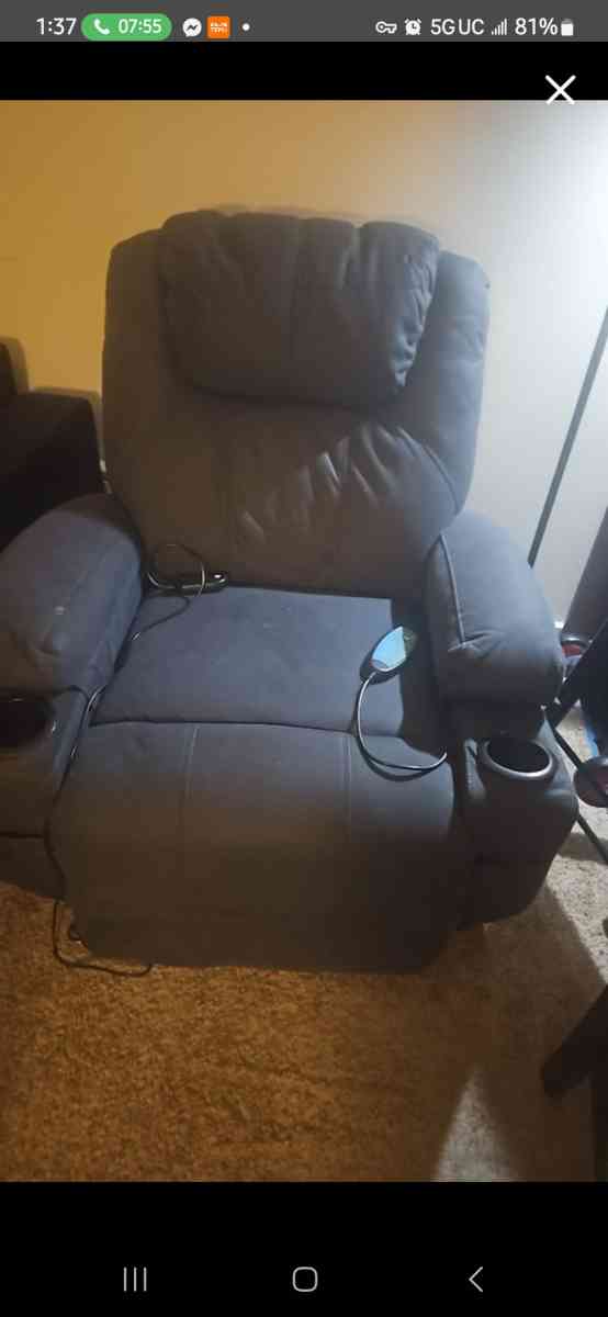 power lift Reclining heated massage chair with remote contro