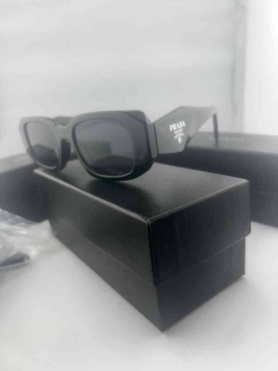 PRADA SUNGLASSES