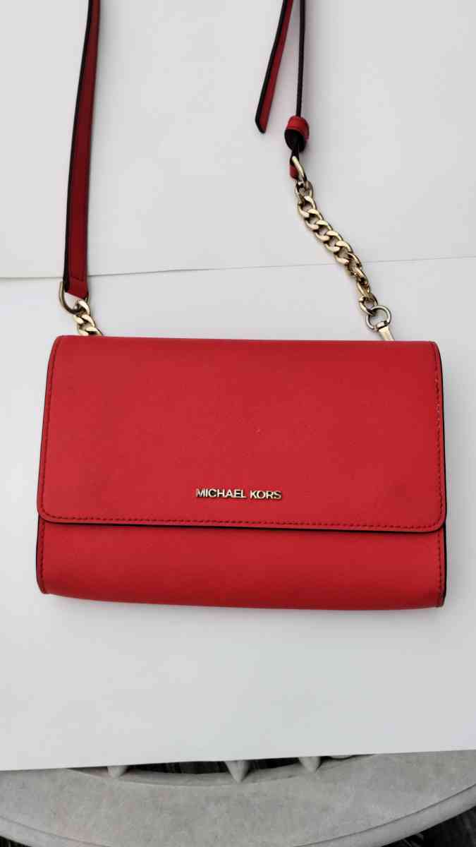 Saffiano Leather Michael Kors Crossbody