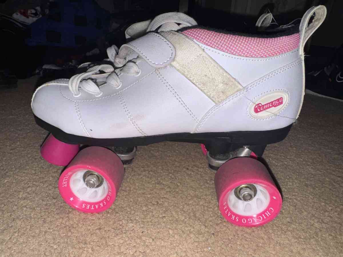 Bullet White and Pink Roller Skates
