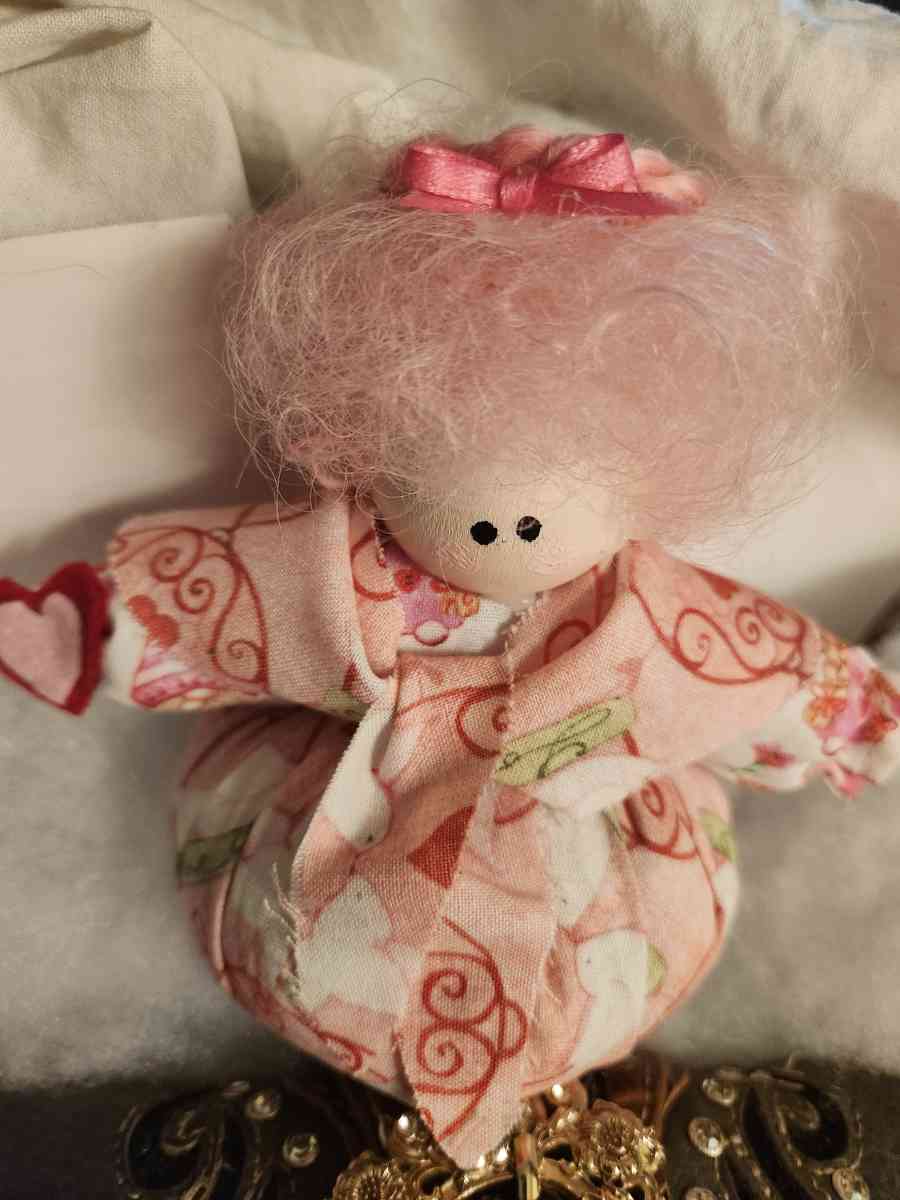 miss valentines  pin cushion