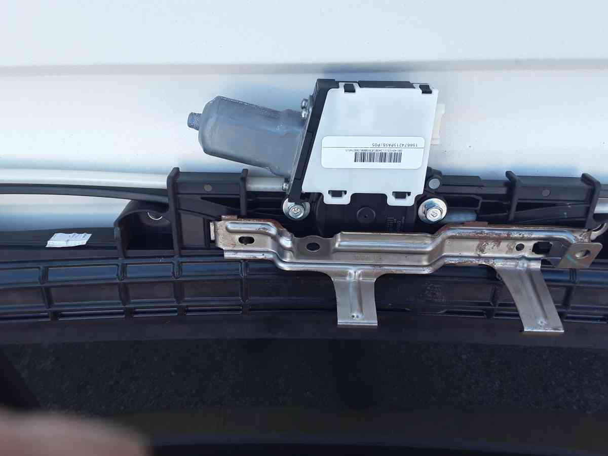 Nice 2014 Toyota Camry Sunroof Assembly OEM Factory Like New