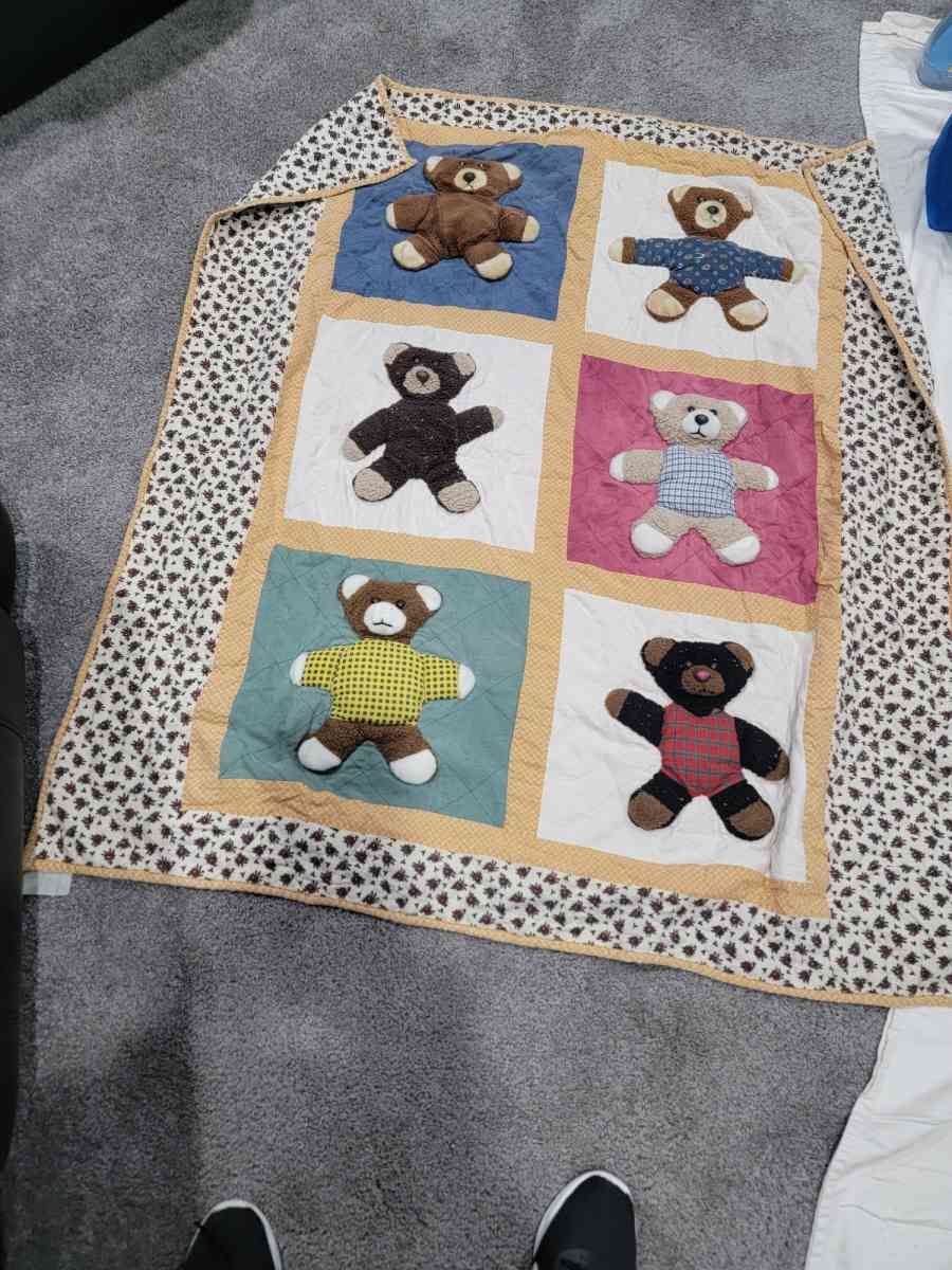 baby blanket with bears