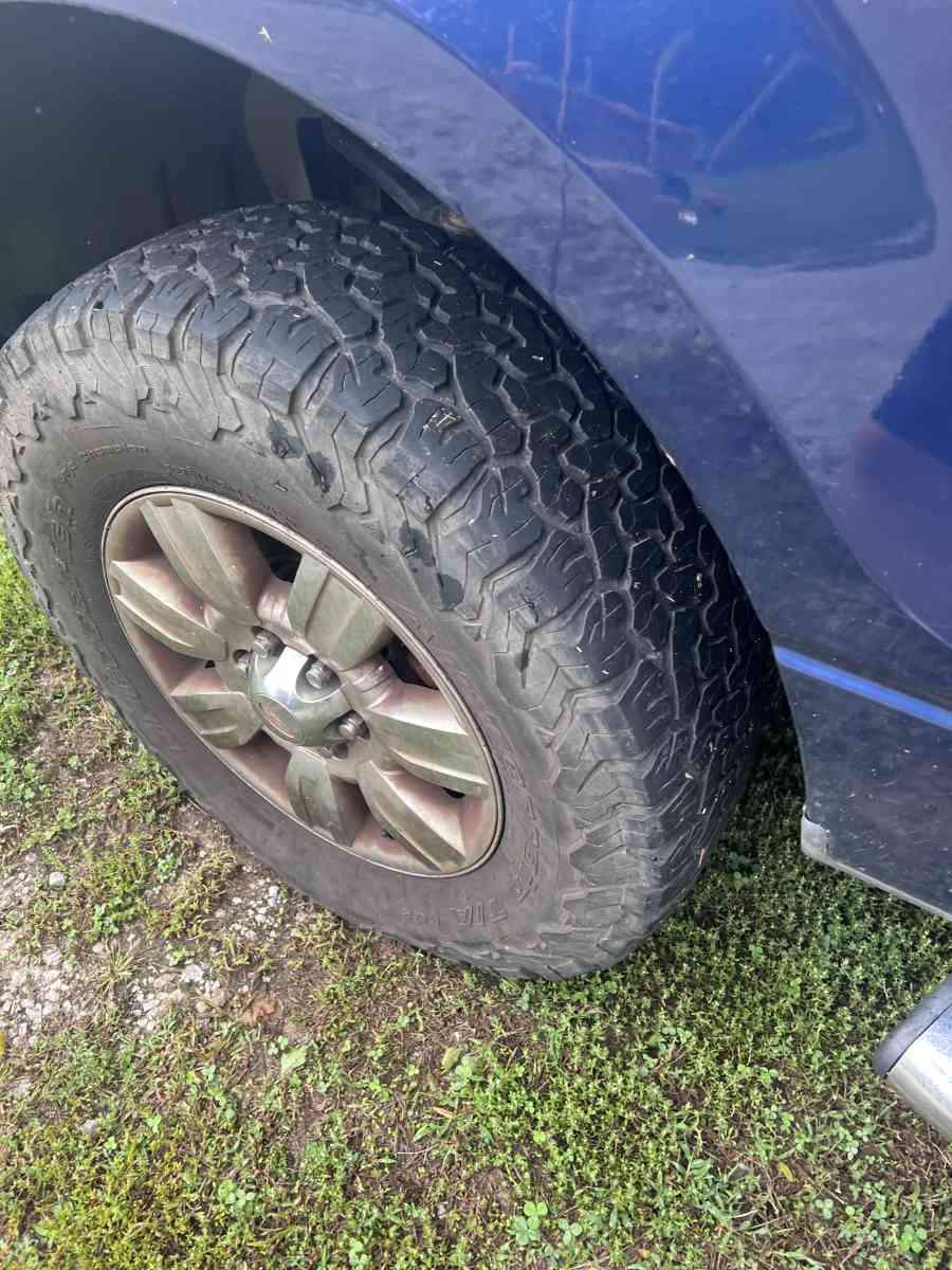 2011 ford f150 rims and tires