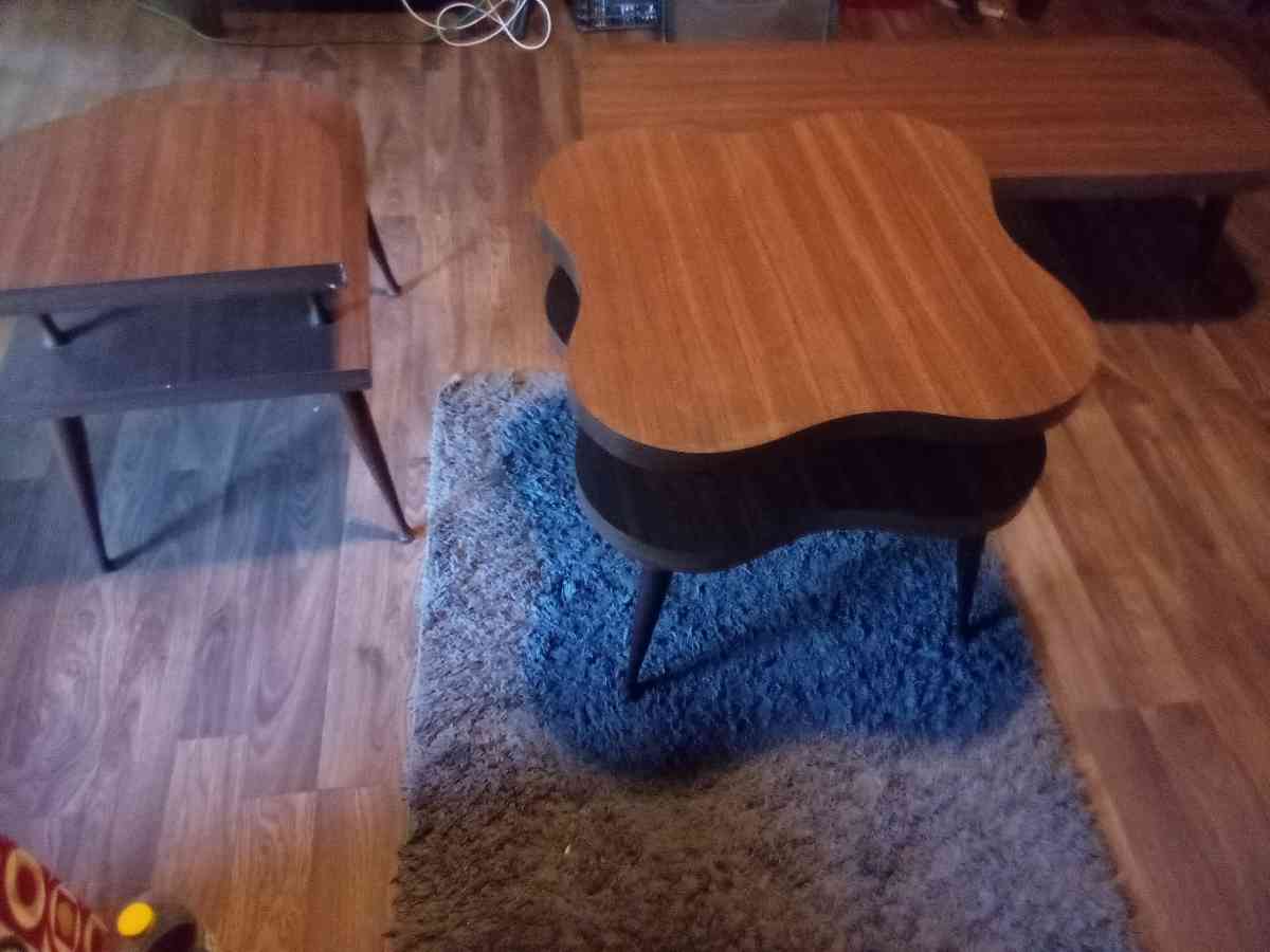 coffee table and end tables