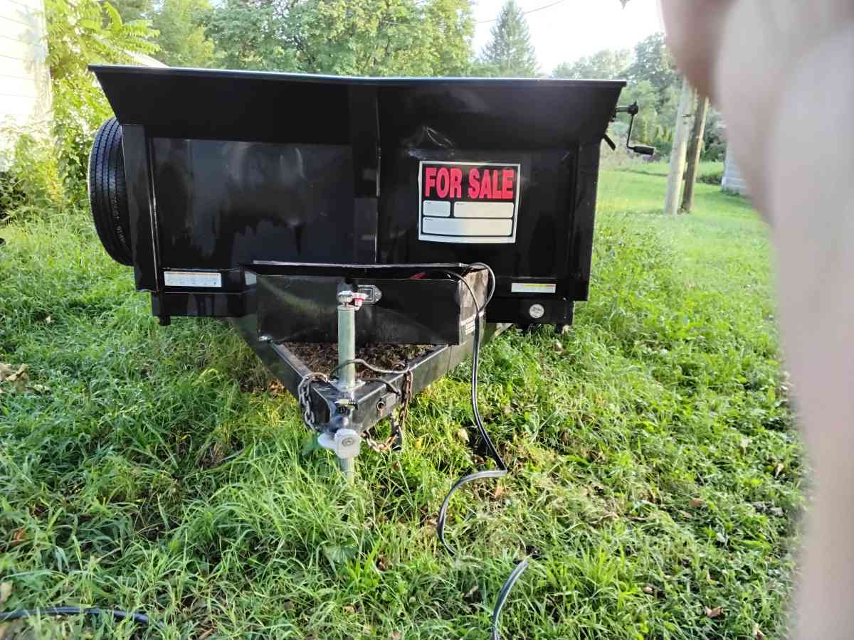 2018 SurTack Dump Trailer with Ramps Like New