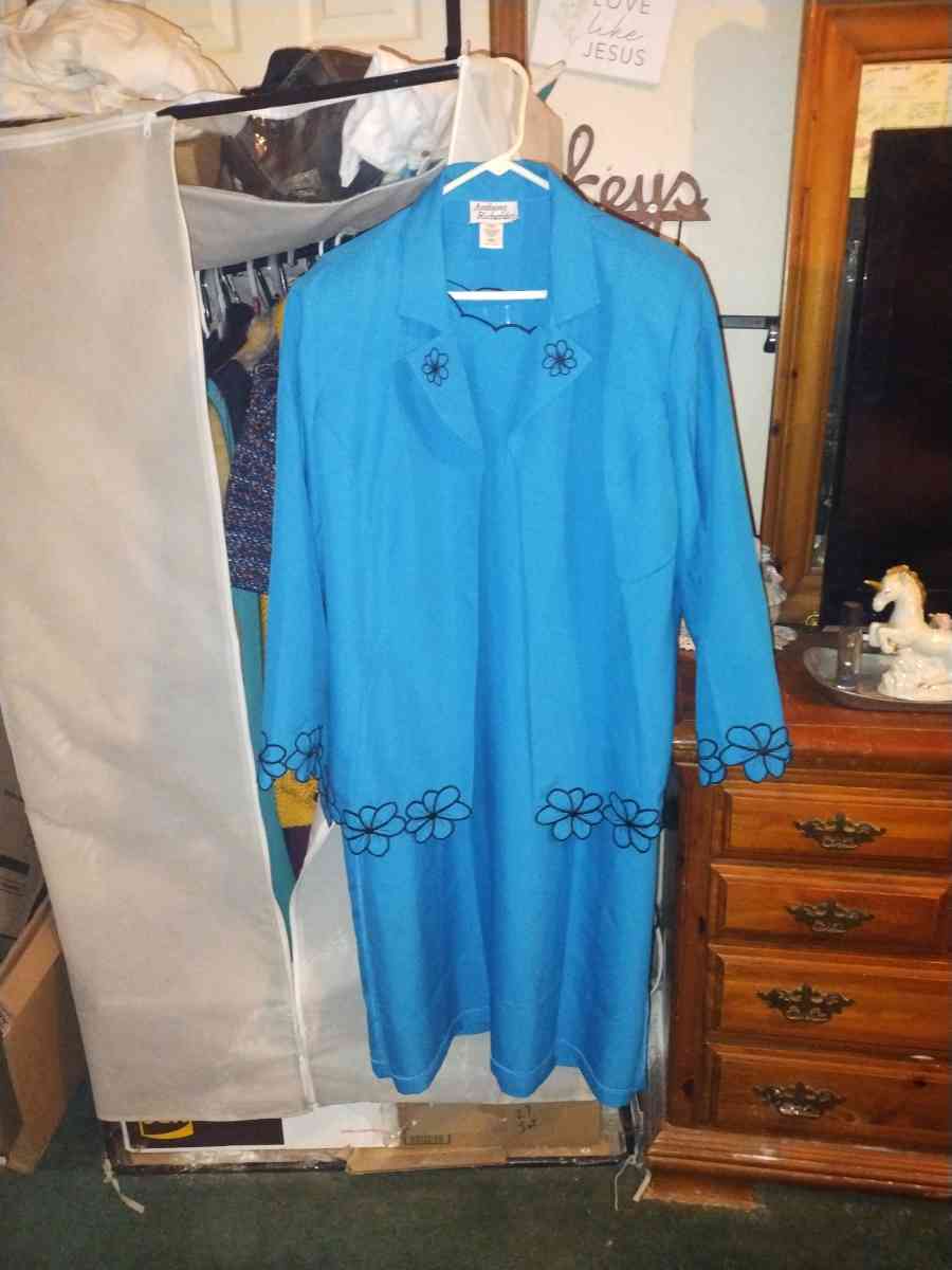 Anthony Richards outfit