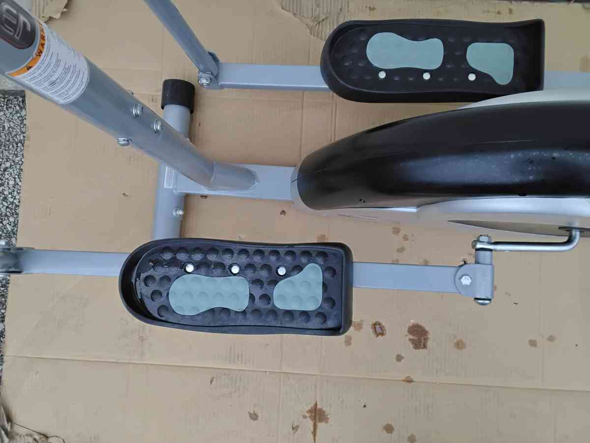 Nice Cardio Dual Trainer Machine with Digital Readout