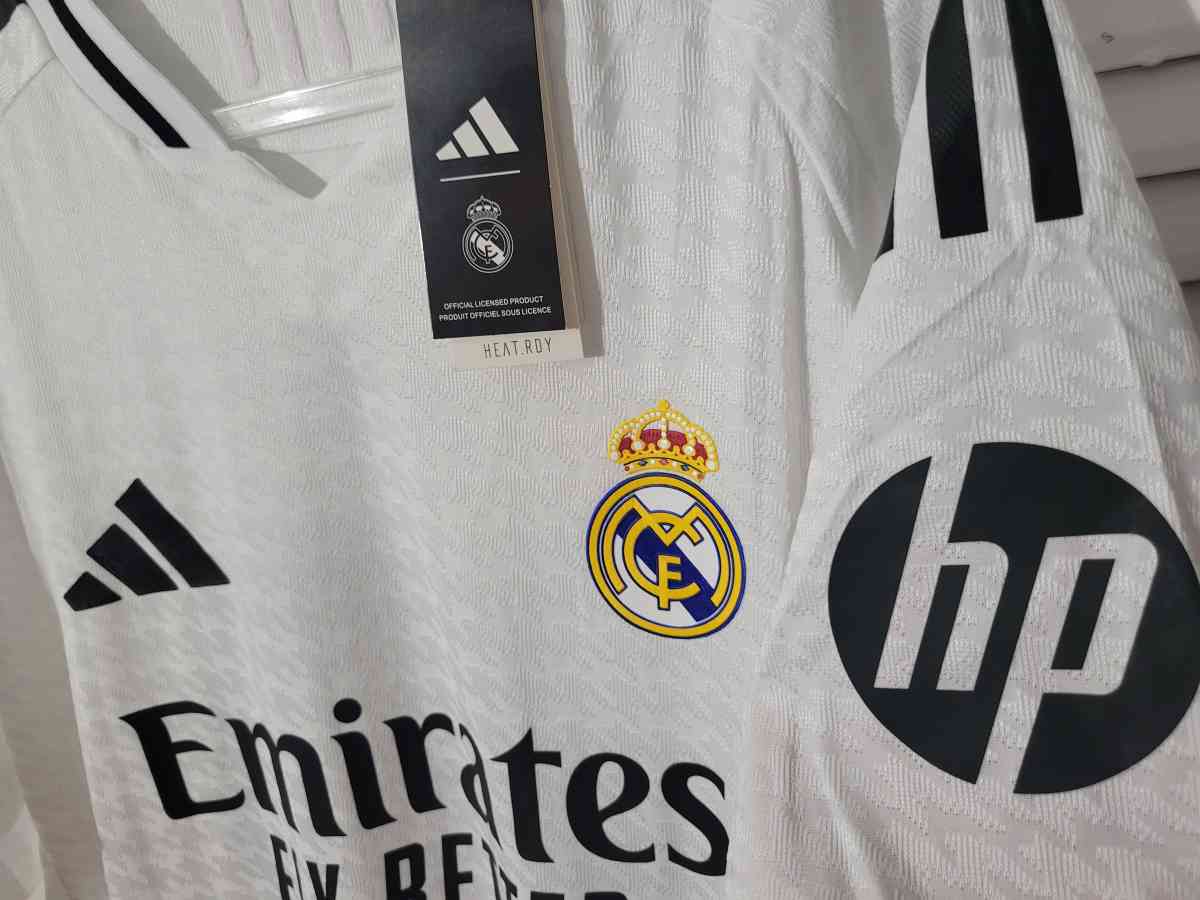 Real Madrid 2025 Player Version Size L 2XL Modric