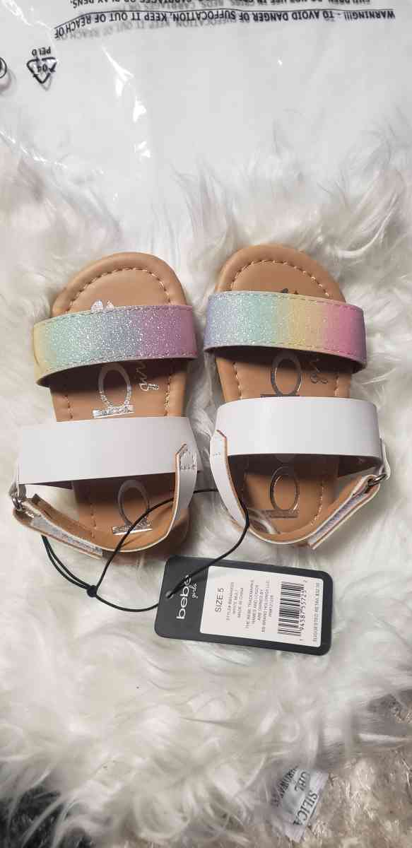 I have sandals for kids asking for size  you want 5 each
