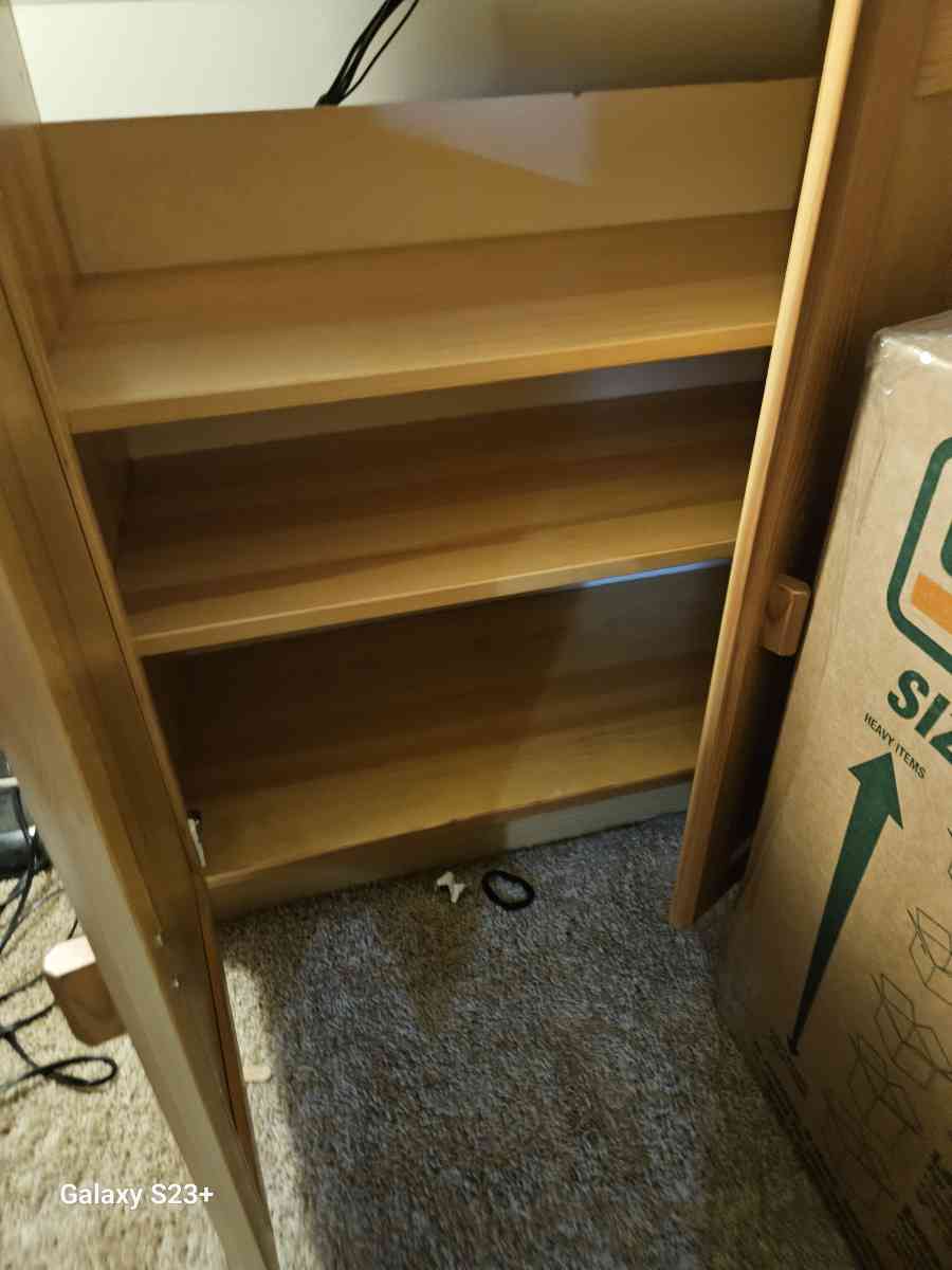 move a bookshelf with 2 doors and 3 shelves