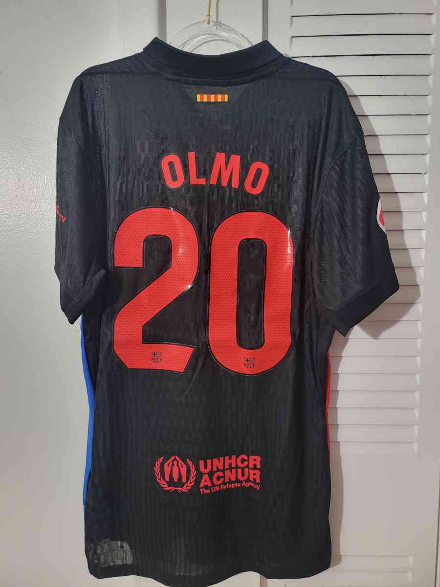 FC Barcelona 2025 Player Version Size L XL 2XL Olmo
