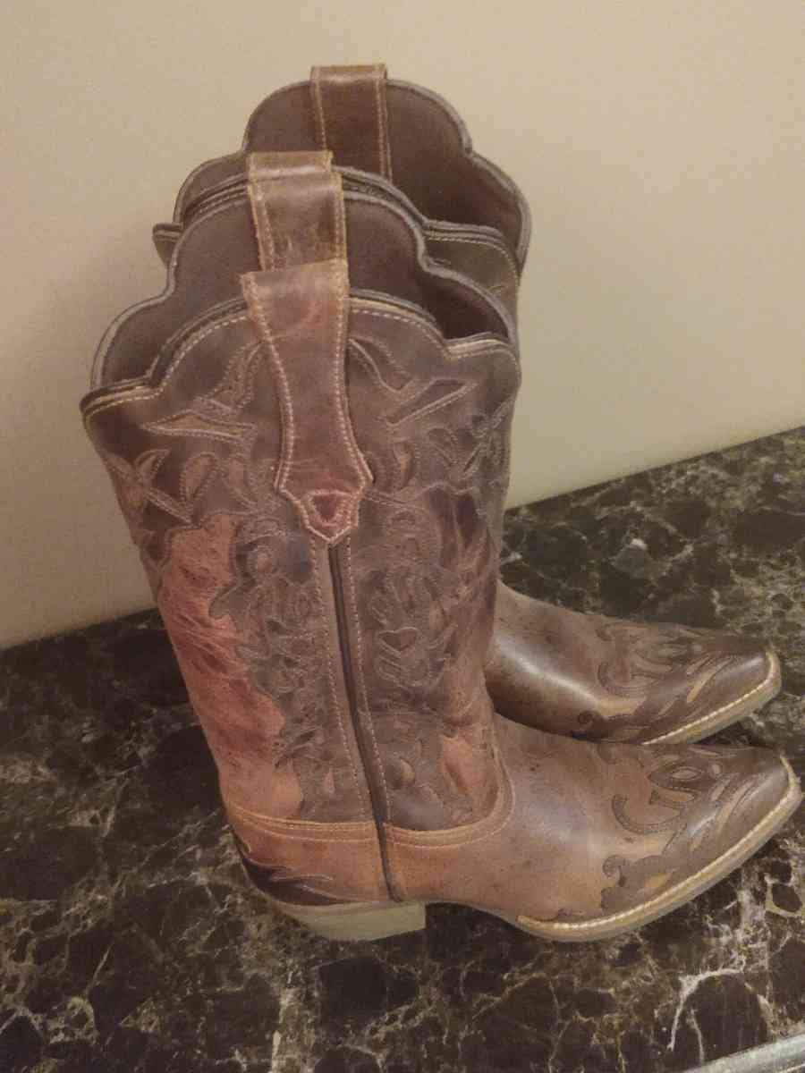 Abilene Womens Vintage Tan with Brown Snip Toe Cowgirl Boots