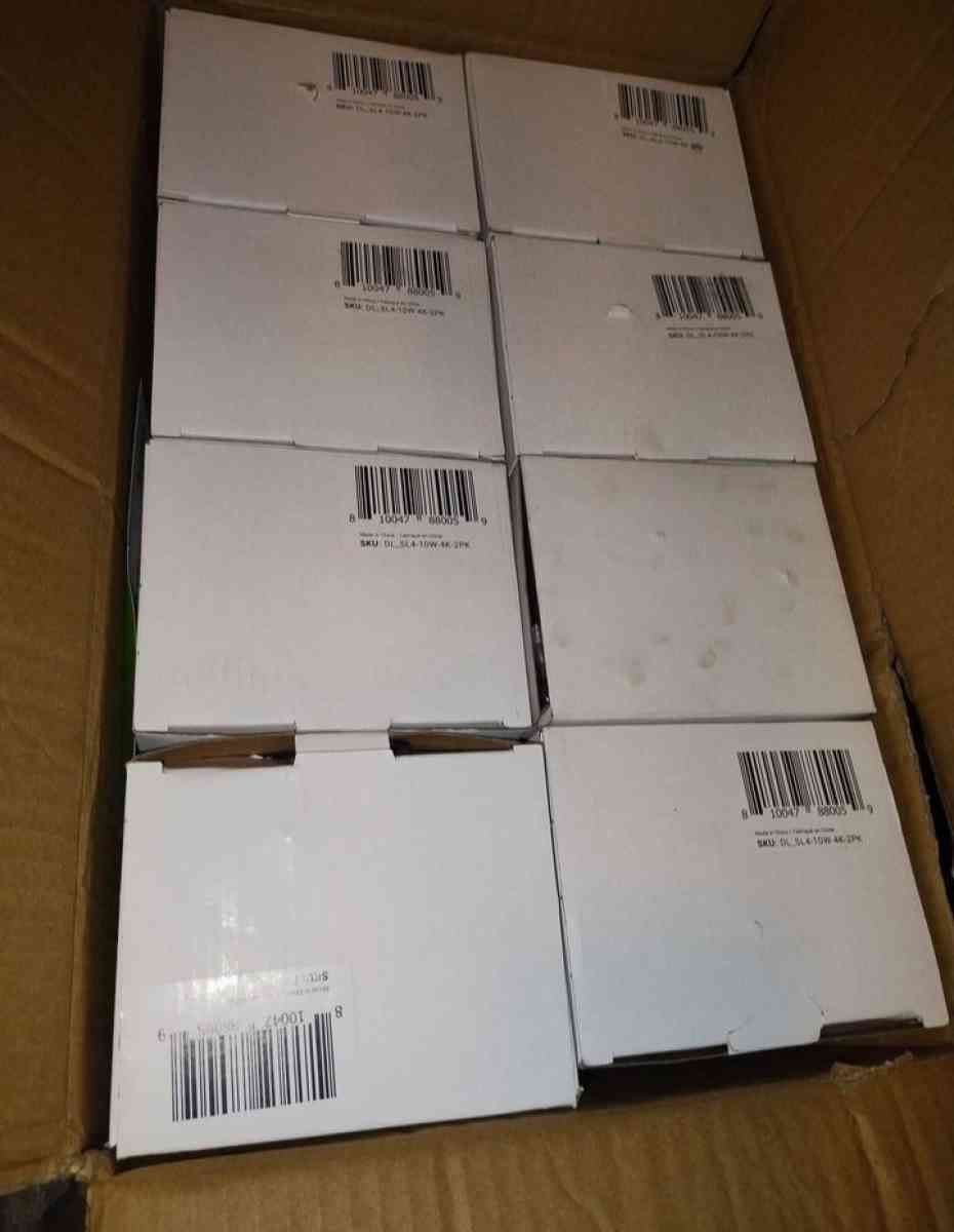 Brand New Ceiling Lights 16pk