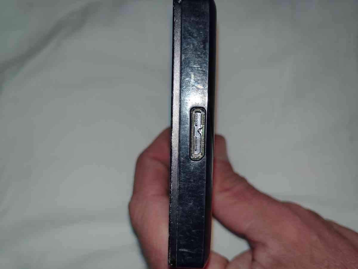 Seagate 2 terabyte external hard drive