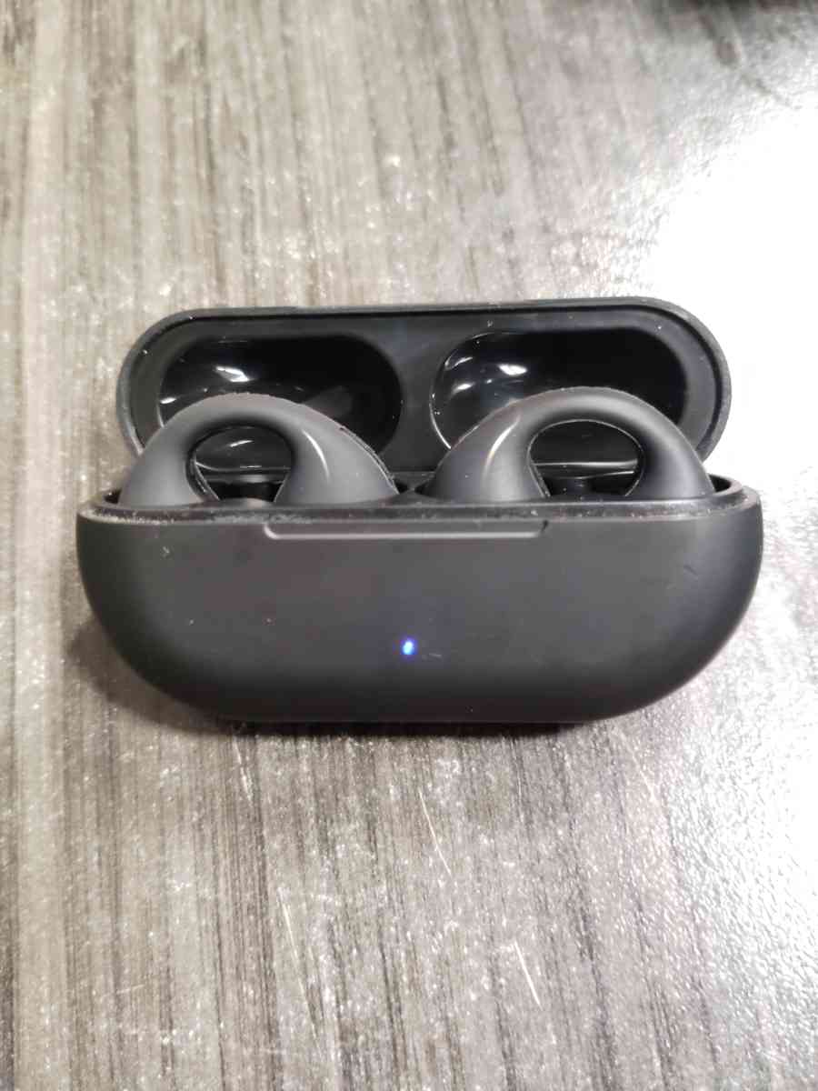 Bluetooth headphones