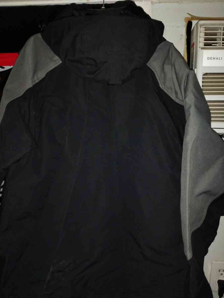 guide wear coat size L