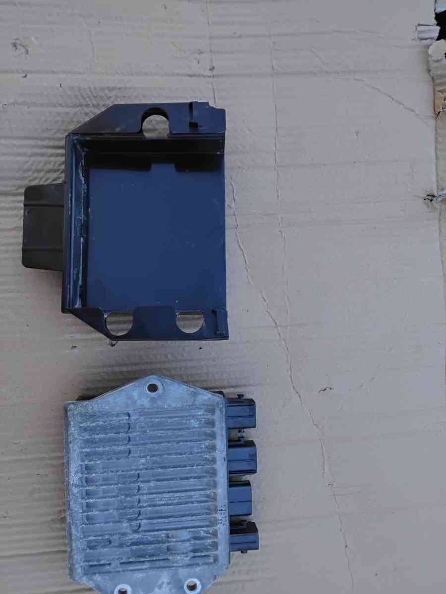 Honda Odyssey Fuel Injector Driver with Cover OEM Factory