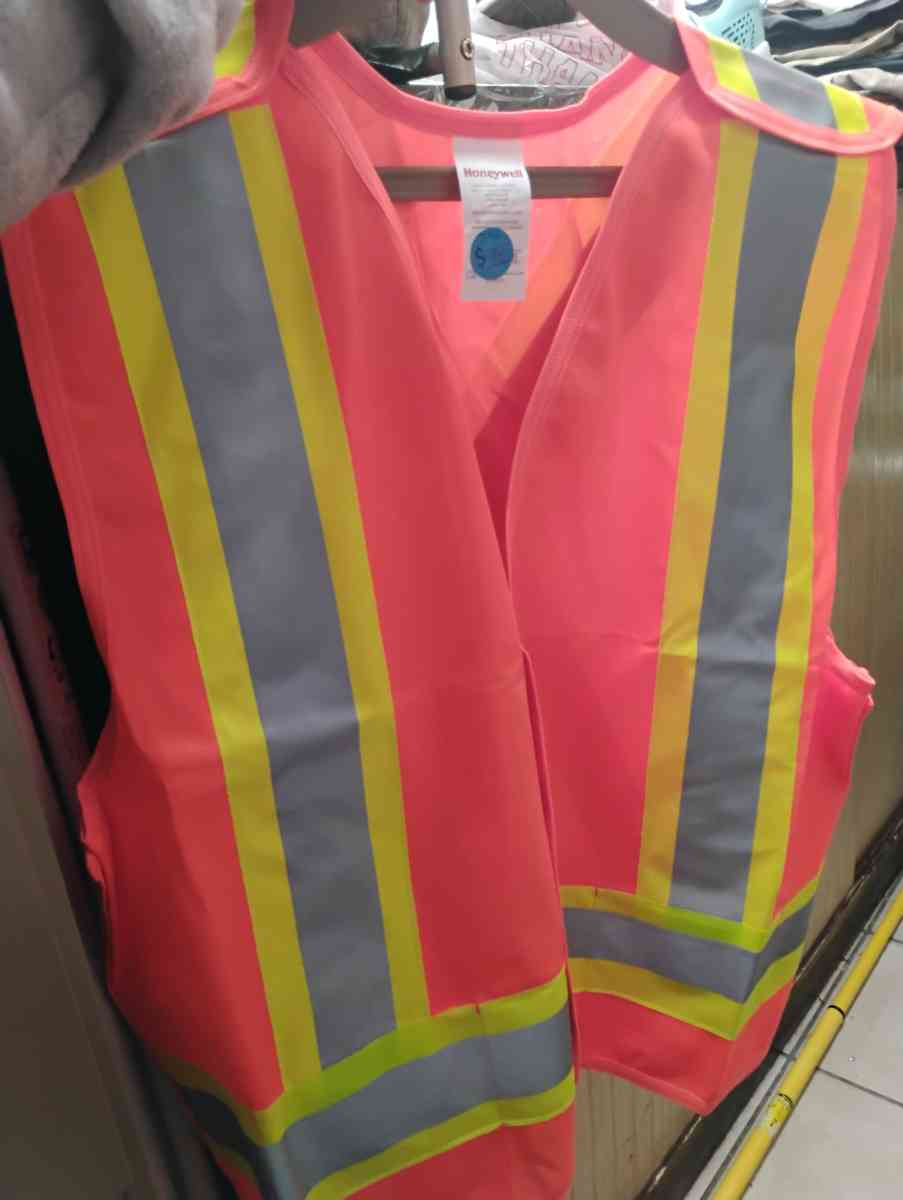 Men Working Vest