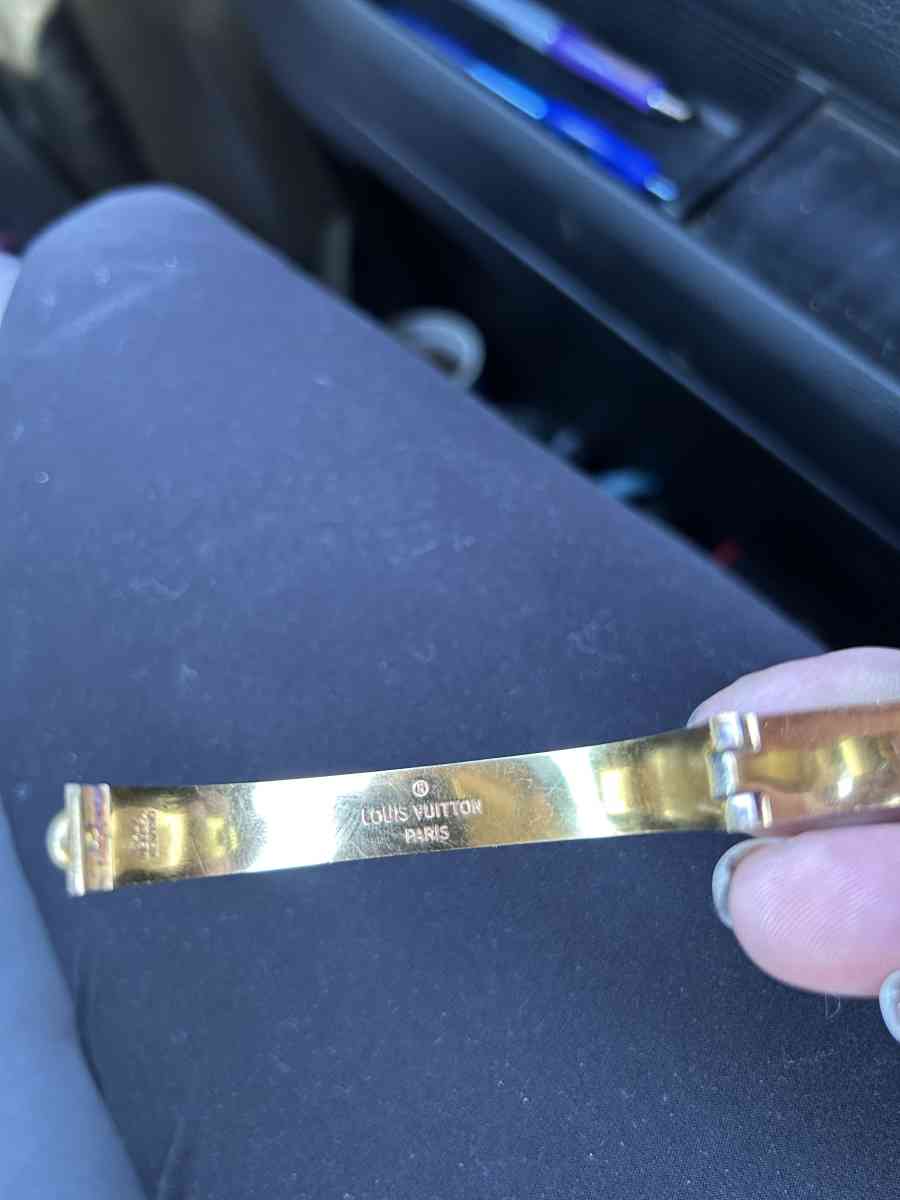 LUIS VUITTON BRACELET