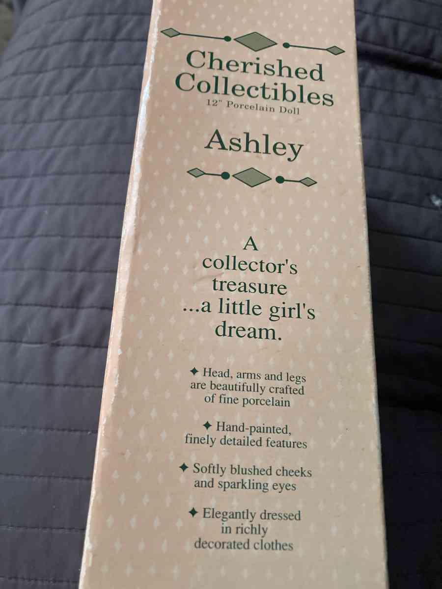 Cherishable collections Ashley porcelain doll Cherishable
