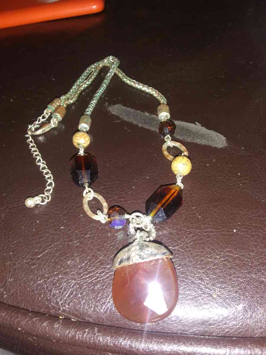 Ladys necklace