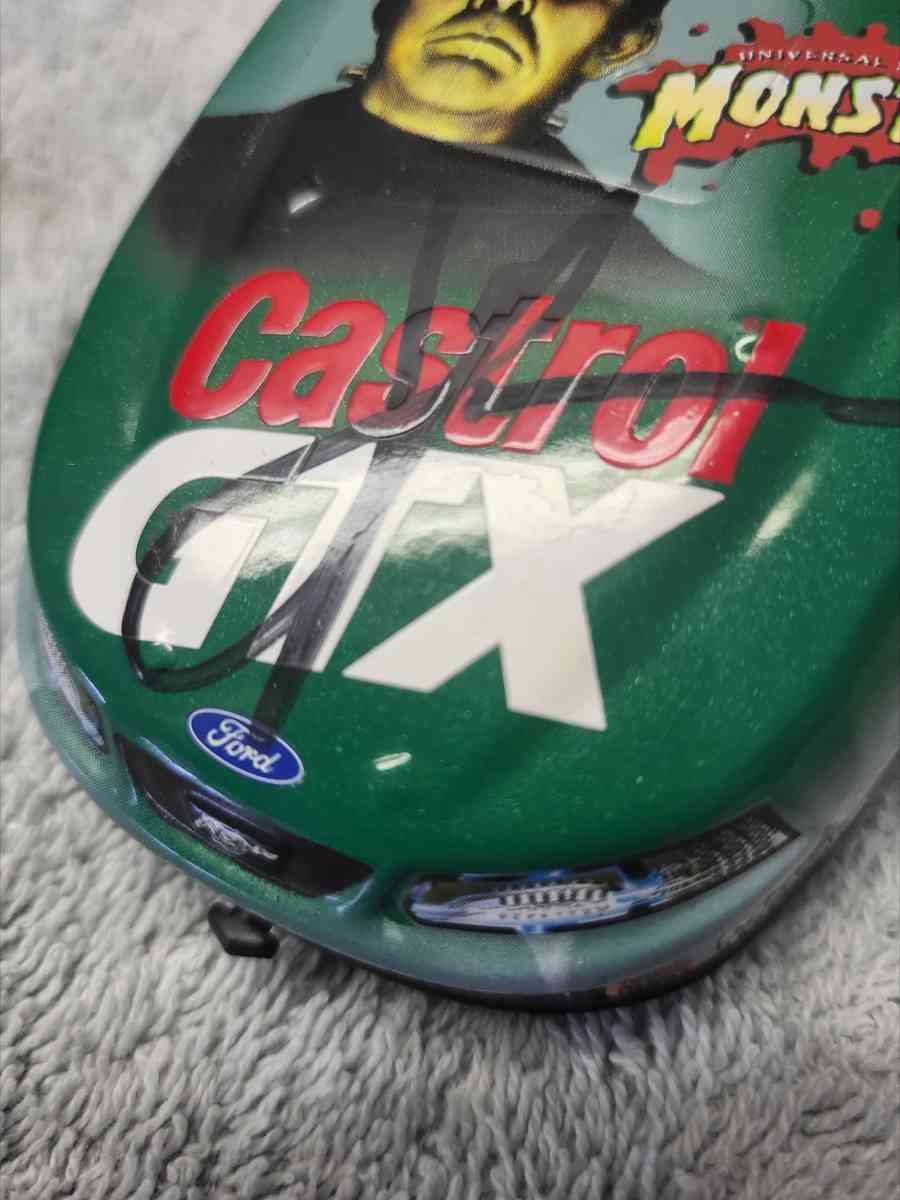 autographed john force